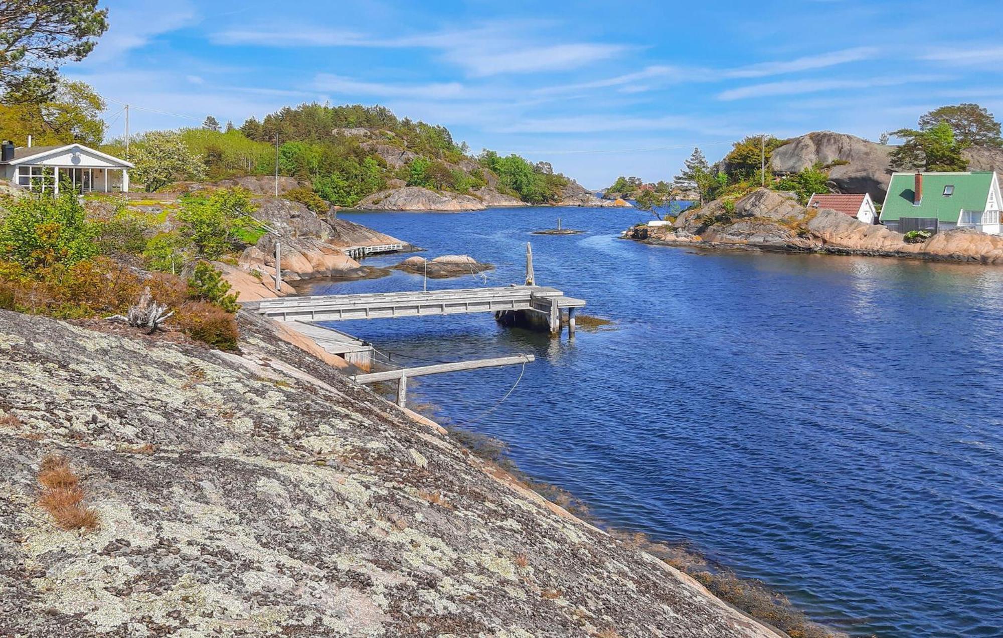 Pet Friendly Home In Gjeving With House Sea View Exterior foto
